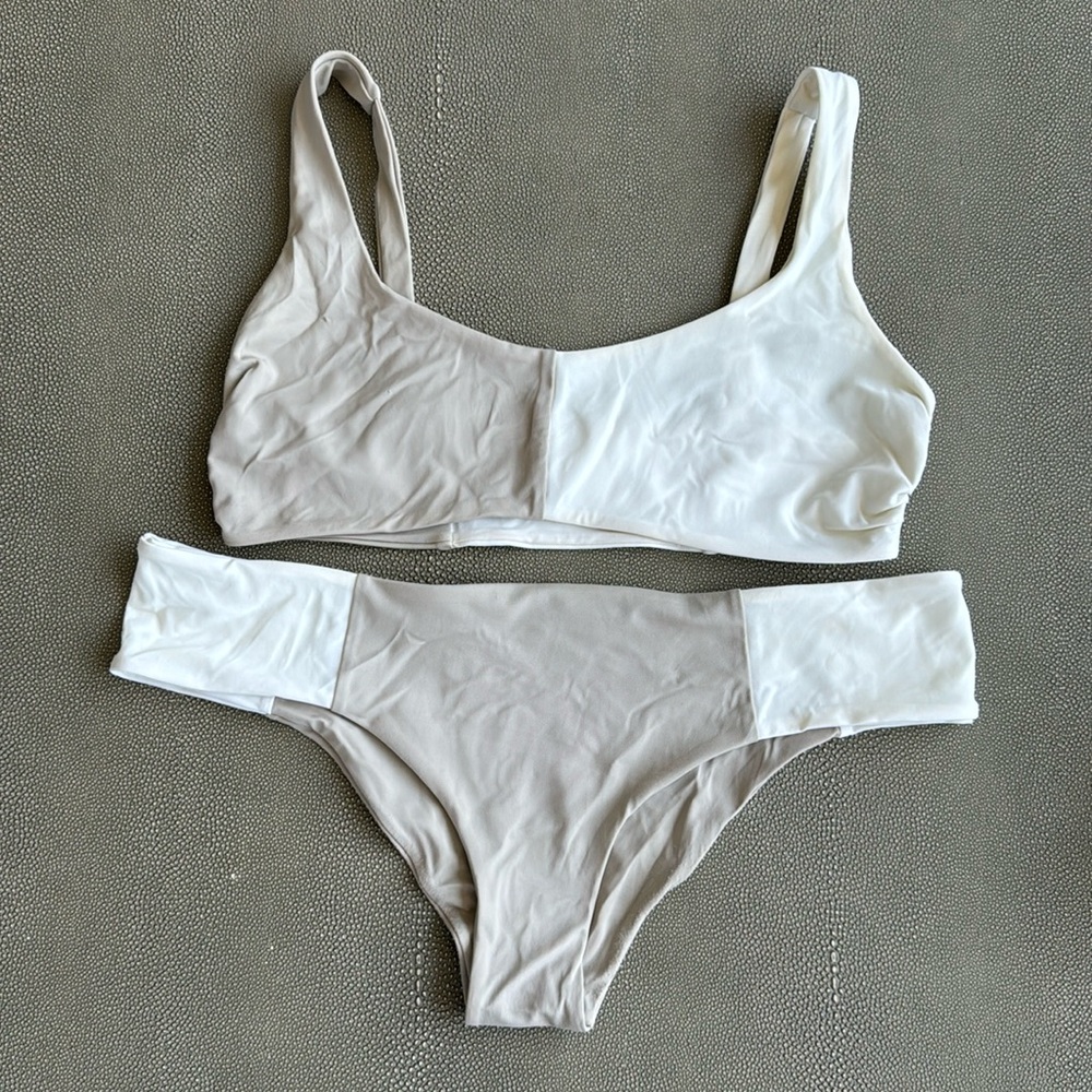 Tori Praver bikini
